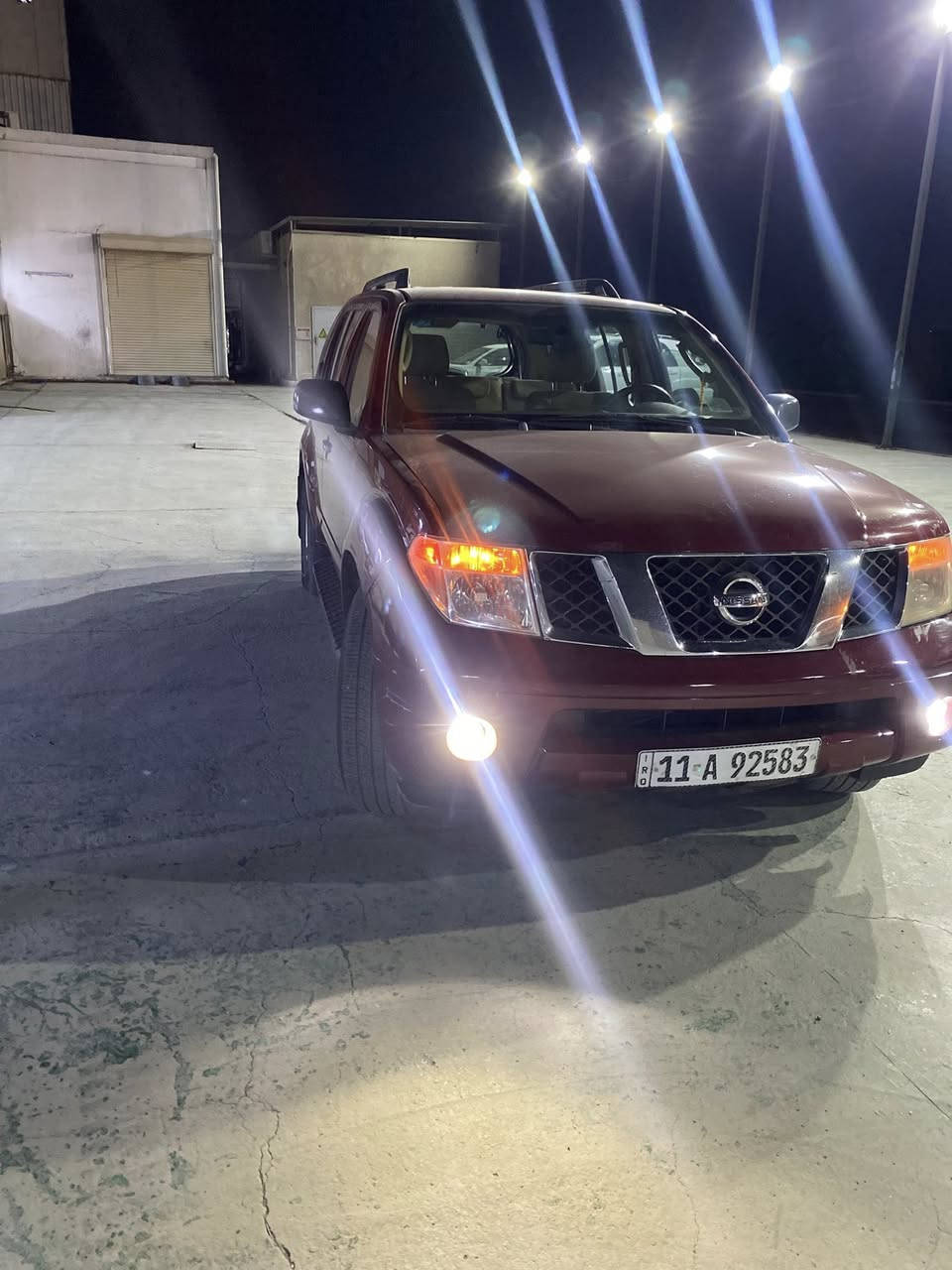 السلام عليكم
نيسان باثفايندر 2007 

امريكية كلين السيارة ولا قطعة صبغ  فقط دعاميات 

ماشية 144 

عليها  led عالي ناصي يخبل 

مشط و بور جديدات صارلهن اسبوعين 

السيارة مناقصها شي ابد غير دبلات و بوش خلفية و البوش مشتريهن بس مشادهن 
***********
