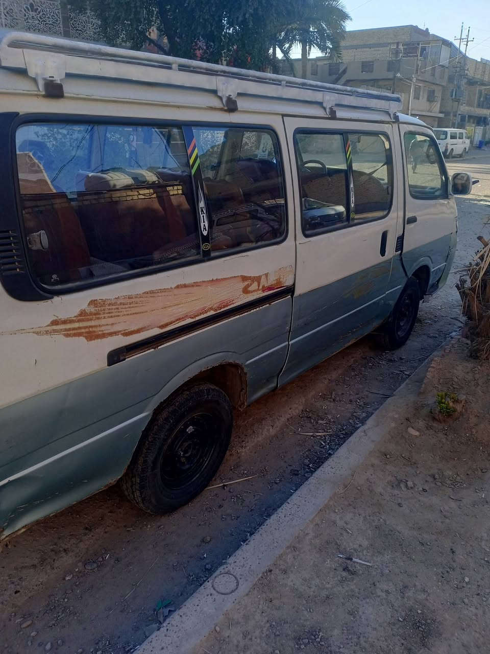 كيا موديل ٢٠٠٩ السعر 45$ وبيهه مجال ‏‪***********‬‏ المكان حي اؤر
