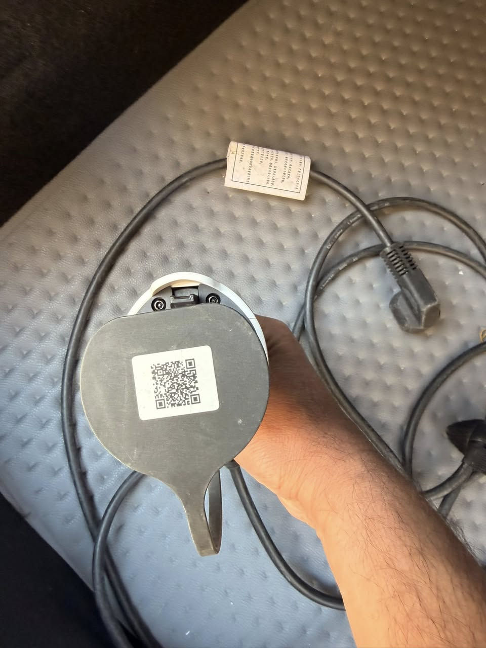 شاحنه BYD مال شركه تشحن  8 امبير*********** سعر 50الف قفل
