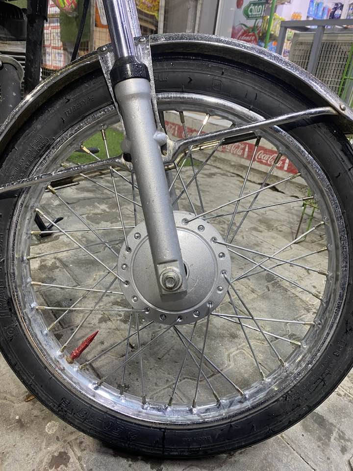 ويل امامي نامه ابلاد للبيع هوه وطبله كامل سعر 28 وبيه مجال قليل او مراوسه ابطيخه اصغير مكاني كركوك حي العسكري شراي يخابرني او يجي خاص ***********
