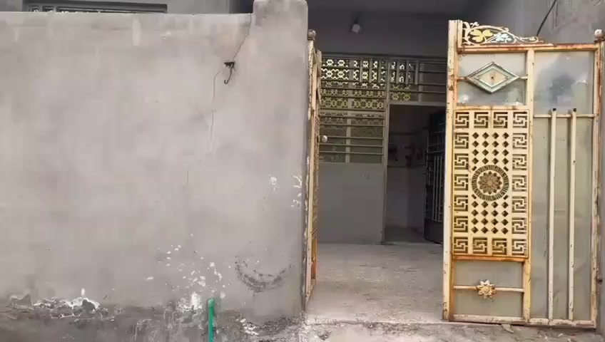 بيت للبيع بجامع طه تفاصيل بلفيديو واستفسار على رقم 
***********
