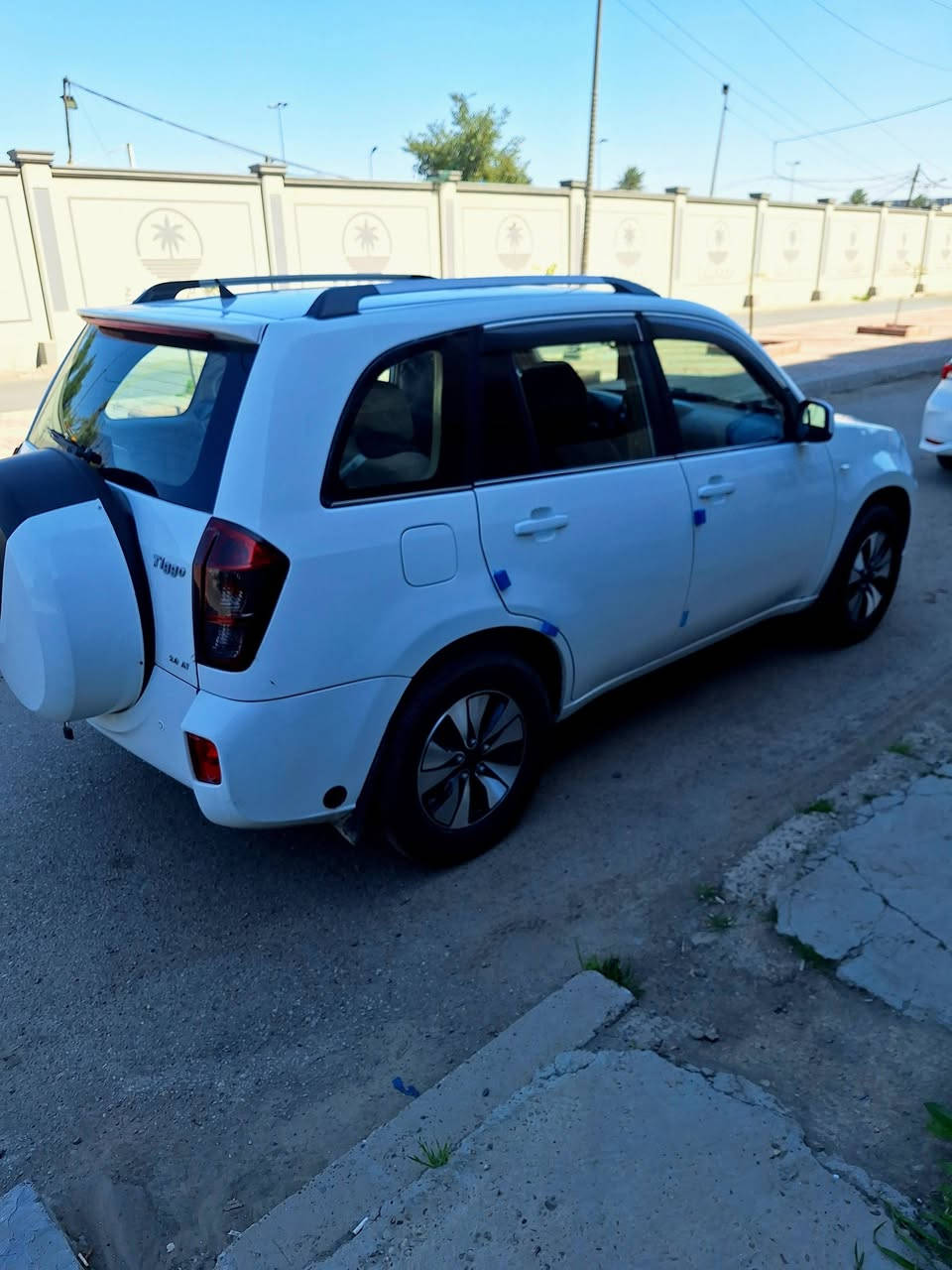 السلام عليكم  تيكو 2014 مكفوله من الصبغ وحادث محرك 2000 المرغوب  كير ميكانيك المرغوب  تبريد ثلج ثلج  تدفئهه  صدر حداديه نظيفه جدا مواصفات فوول شاشه تاب بلي كار  كامره  فتحه سلايد  تحكمات حساسات تدفئهه بالكراسي  جلد. الخ...
رقم بغداد  سنويه مجدده لل 2027
تحويل السعر 
السعر 69
***********
