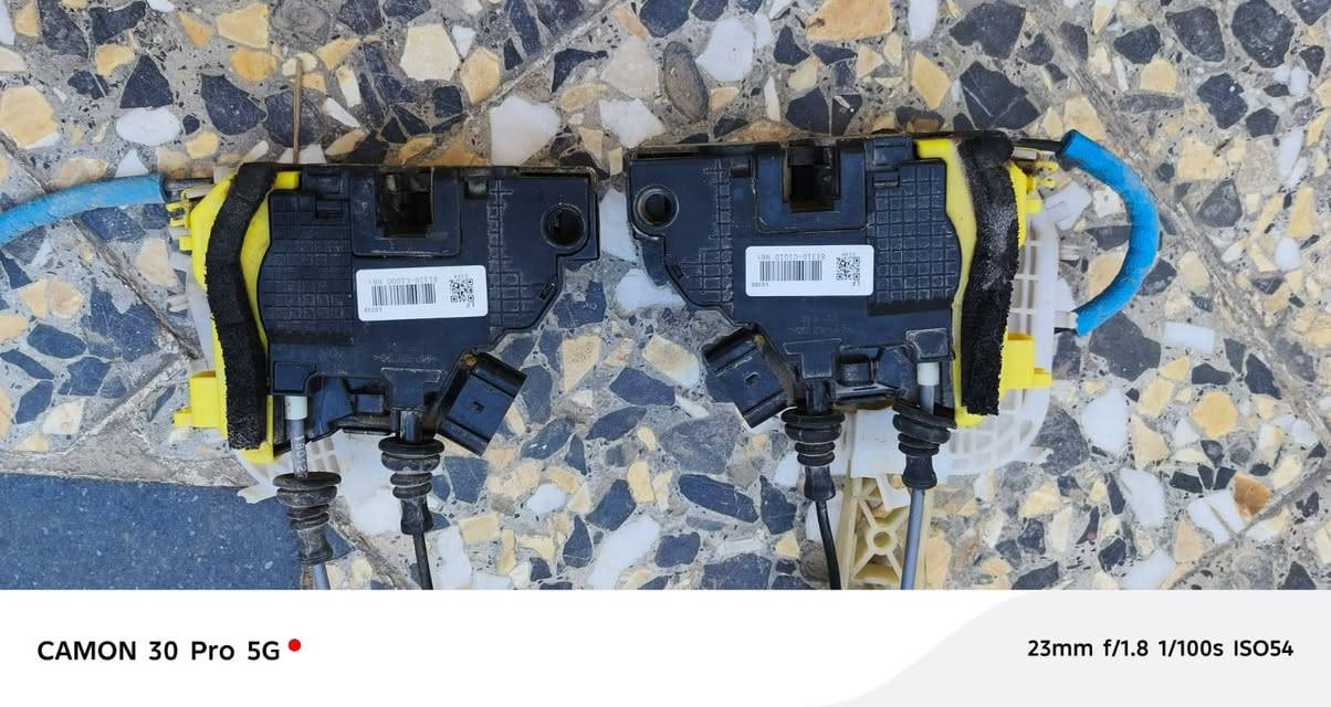 سلام عليكم عندي عينه وقفالات اماميه سوناتا 18 تفصيخ السعر 150 الف مكان البصره0771265832


**إذا كنت صاحب هذا الإعلان وتريد حذفه لأي سبب، رجاءا أرسل رسالة إلى الدعم الفني**