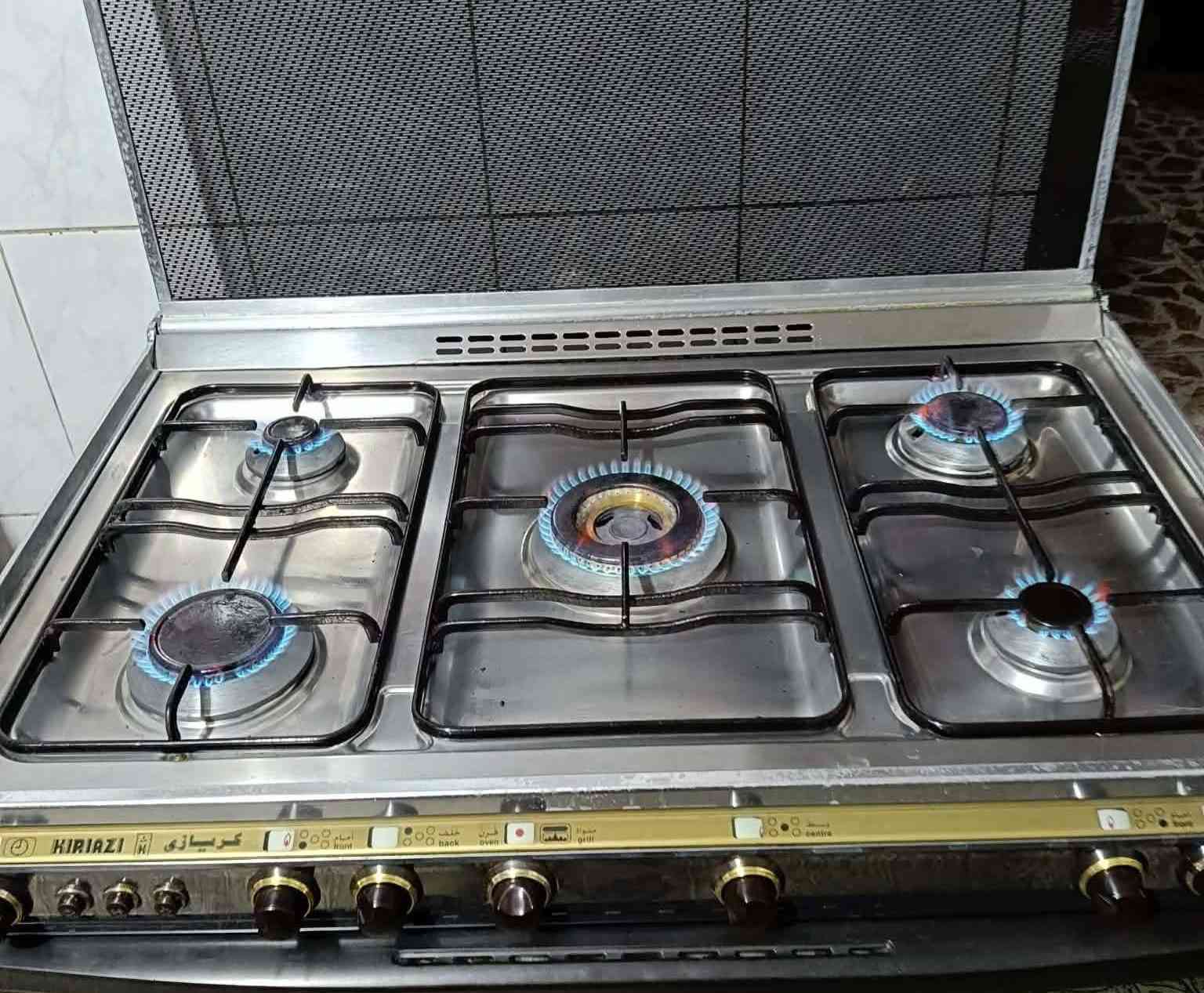 متوفر طباخات خير من الله. كريازي المصري. فرش المصري. يونفرسال الإيطالي. رويال المصري  ايديال المصري قياس 90و
80 منو بيهم تريده راسلني واليوم يوصلك لباب بيتك افحص واشتري


**إذا كنت صاحب هذا الإعلان وتريد حذفه لأي سبب، رجاءا أرسل رسالة إلى الدعم الفني**