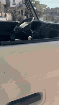 ئەم دووتەنی بۆ فرۆشت  شتێکی پاکو جوانە علوجە  ماڵی دۆستە  14Bهەموگیانی بەشەرت مکینەی بەشەرت بوخارو سەرفی نیە  شانسی ئەکسلی بەشەرت  ماڵێکی پاکە 48ماتر سۆندەی لەسەرە ماتۆری کۆژین مەزبوتە بۆ ئیش  تەیاکانیشی لۆکە  هەرکاسێک کڕیاری بوو  تەلەفون بکە *********** شوێن سلێمانی
