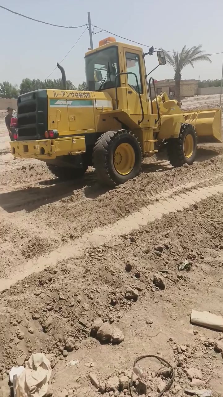 ***********شفر للبيع كاوسكي حجم 65 ياباني مقفوله كفاله عامه مكان بغداد
