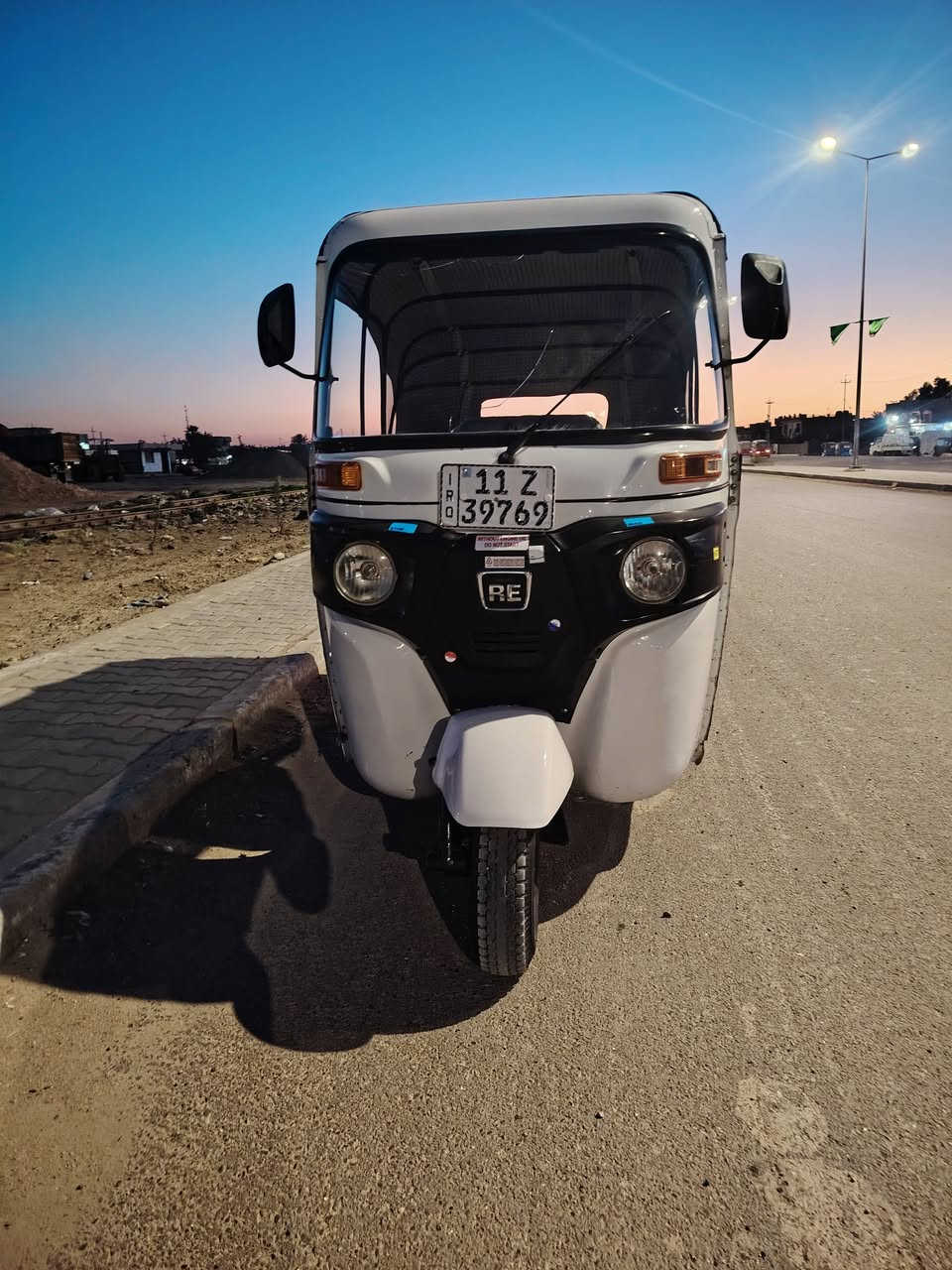 السلام عليكم تك تك 2021 مكفولة من الضربة ولصبغ فقط دواسات وبارد شوية بلغد اكفلك اكسل ومكينة تنقص وبخير تك أحلة من الصور السعر 7800 وبيهة مجال مكاني بغداد الشعلةة
رقم الهاتف ***********
