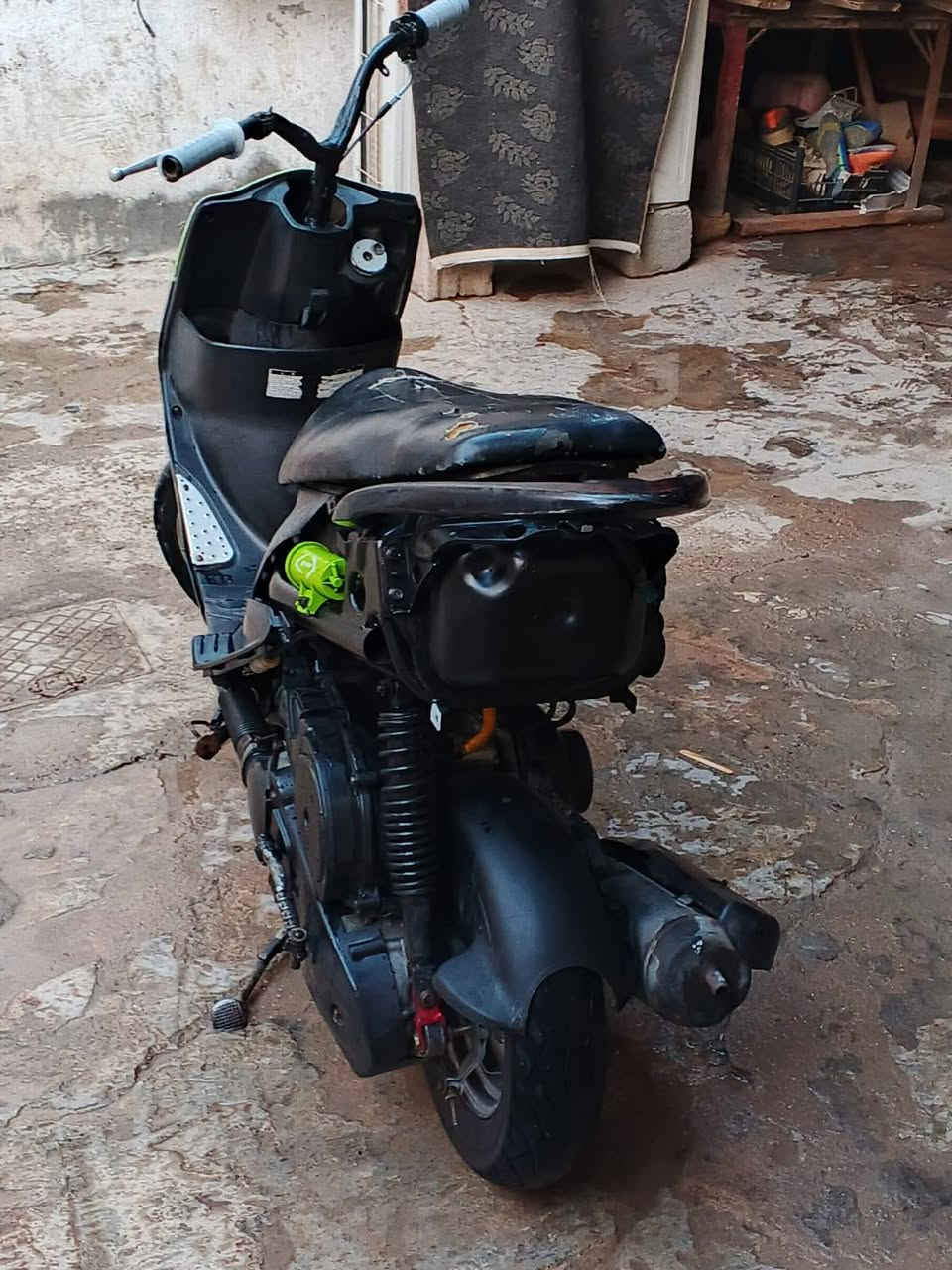 سلام عليكم دراجه عدله متوحا بس ولفات السعر خاص متواجد فقط واتساب ***********
