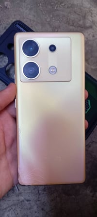 انفينيكس زيرو ٣٠ • 5G • ظهر مفطور