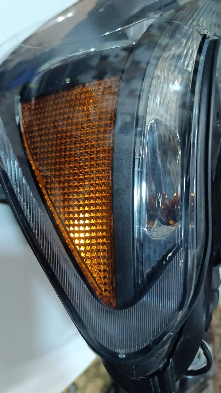 البيع مزدات bmwE65 2004 وكاله مو حاويه يجي بدون محولات بس كلوب العالي بيه ما مشدو د عل سياره خلاص داينمك وكاله هاذ السعر 300$ تلفون ***********
