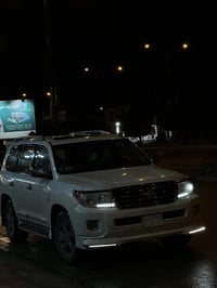 لاندكروز VXR • V8 • رقم بغداد