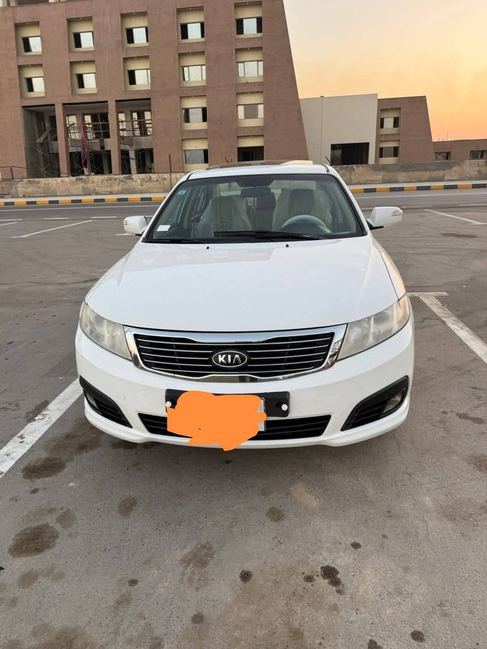 السلام عليكم كيا اوبتيما2010 خليجيه فول السياره فتحه مري شفط حساسات خلفي خمسه تكام بيها قطعه واحده صبغ الباقي كفاله سياره جديده مع الكلمه مكينه 2000 دوش ما  مفتوحه كير تبريد تدفئه تخم تاير حداديه كهربائيات دواخل كفاله عامه سياره باسمي رقم بابل سنويه لل 28 مكان السياره السماوه استفسار على الرقم*********** السعر 127 بيها مجال
