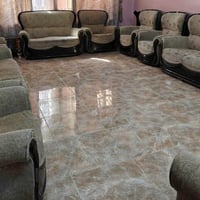 كنب • صالون