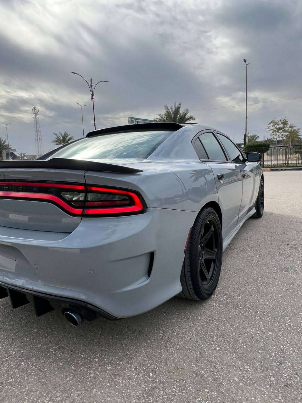 للبيع چاجر موديل 2021 رقم بغداد باسمي فول موصفات جيتي بلاس حادثه بنيد و جاملغ بدون دواخل مكينه وكير كلهن كفاله ماشيه خمسين الف حقيقي مكان كربلاء 
السعر 260وبيها مجال و التفاصيل الباقيه الاتصال ع رقمي 
***********
***********
