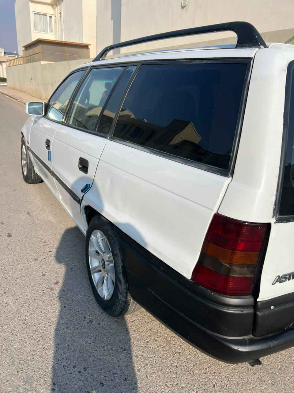 للبيع موديل 92 سنويه ال 30 كير  محرك شرط عل فحص سياره حلوه  شرط وكاله والتحويل  شرعي بل موصل  مكان سيارة موصل حي مامون سعره 41 بيه مجال 
*********** 
*********** بيهم واتساب
