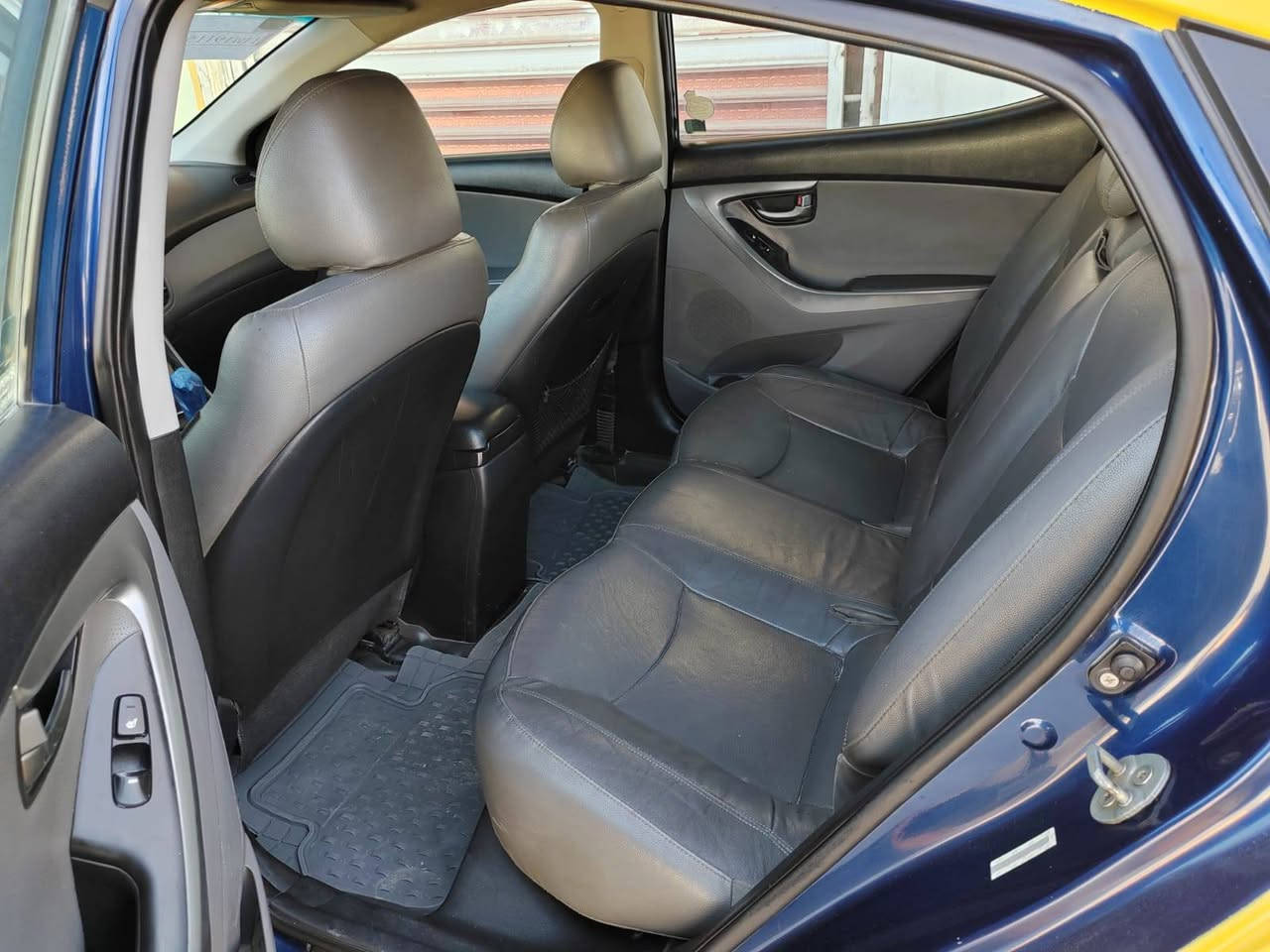 البيع النتره وارد امريكي موديل 2013 المتد فول موصفات كشن كهرباء الكشنات تدفه تبريد فول فتحه سياره جاهزه رقمها بغداد الدولي عنوانها التاجي سبع البور السعر115 وبيها مجال  سنويه بسمي هادثها جاملغ مبنيد ماواصلا شاصي ولا الغد سياره ما تصرف عليها لو الف جاهزه  الهاتف ***********
