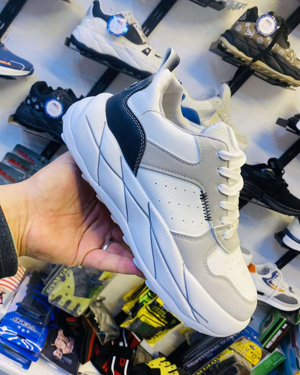 تخفيضات 
Louis Vuitton حذاء لويس فيتون
 ماستر كوالتي
 ٦ الوان
 قياسات 44/40
 سعر القطعة: 10 الاف فقط
 توجد خدمة توصيل لجميع المحافظات
  للحجز مراسلة الصفحة
او الاتصال على الارقام التالية 
 ***********
***********
