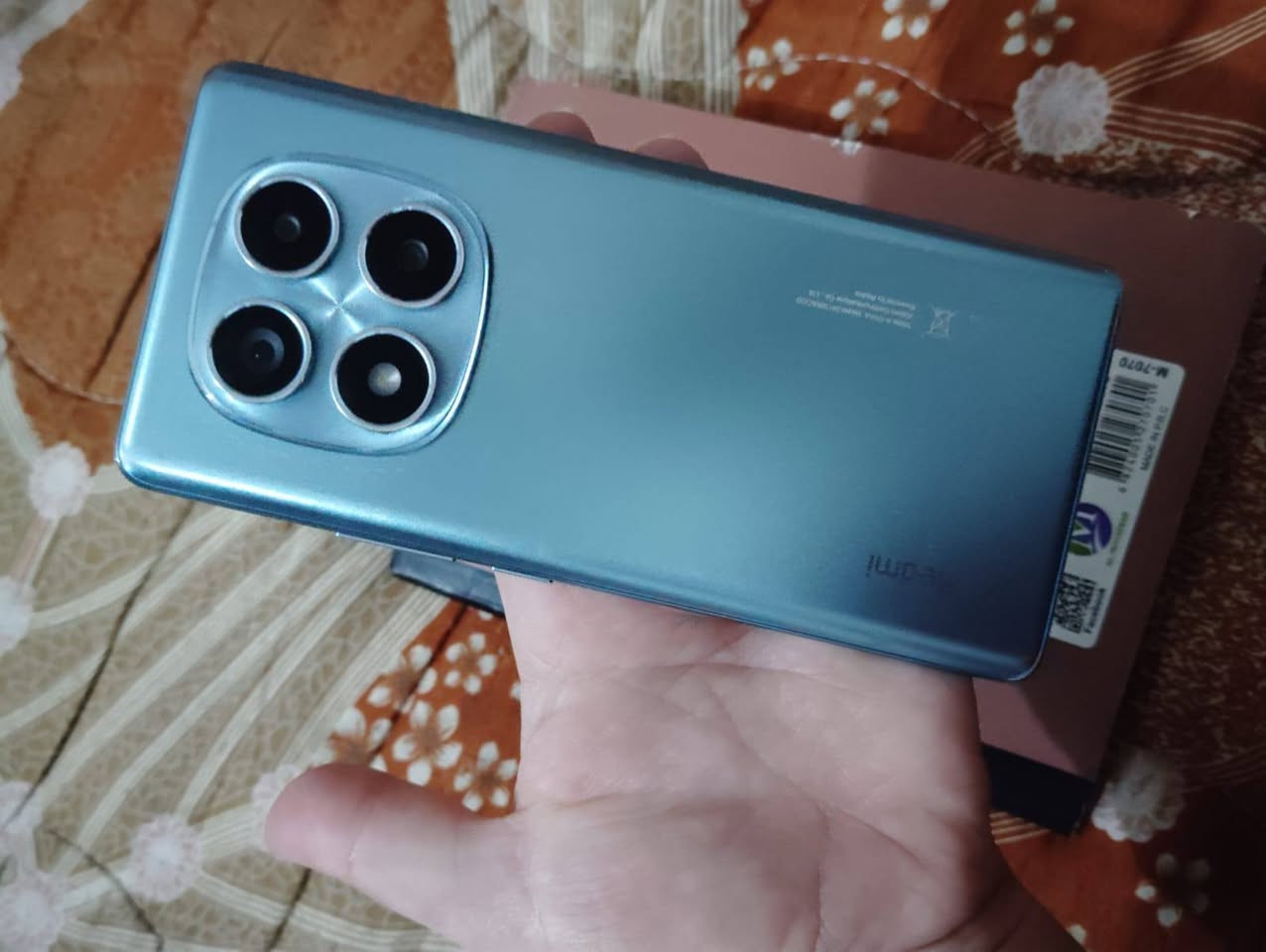 نوت 14برو فايف جي ذاكرة 512جهاز مكول نضافه فول مكاني حله تواصل خاص او الاتصال *********** السعر 300 مجال قليل
