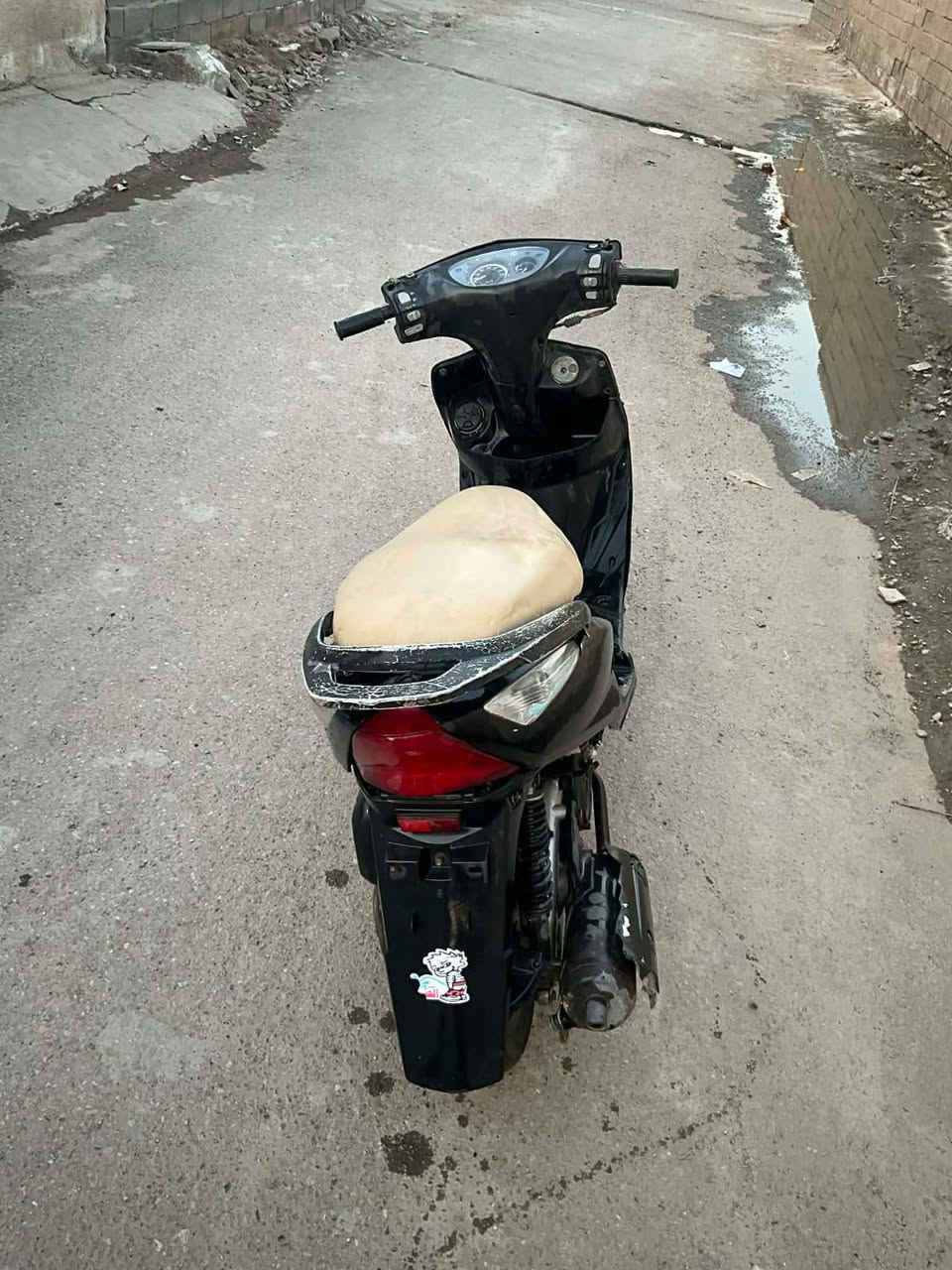 دراجه ماكس ثعلب سرعه140 
السعر225 وبيها مجال العنوان بغداد الزعفرانية


**إذا كنت صاحب هذا الإعلان وتريد حذفه لأي سبب، رجاءا أرسل رسالة إلى الدعم الفني**