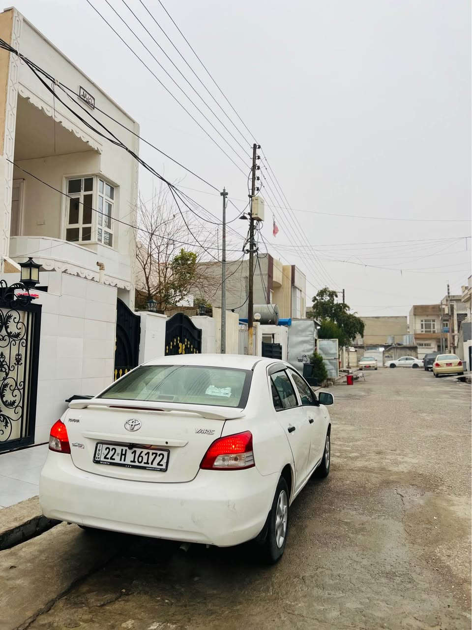 تویاتا یارس ٢٠٠٨    گێر حادی سپی بەفری 
٥ پارچەی سبوغە بەبێ داخلی و بەبێ ژۆرێ پێش و پشتی کەپسە مەکینە گەورەیە
گێر و مەکینە بەشەرت رەقەم باریکە ٤ تایەی نوێیە 
سعری ٧٢ مەجال رەقەم مۆبایل:*********** ڤایبەر وەتساپ أربيل, العراق
