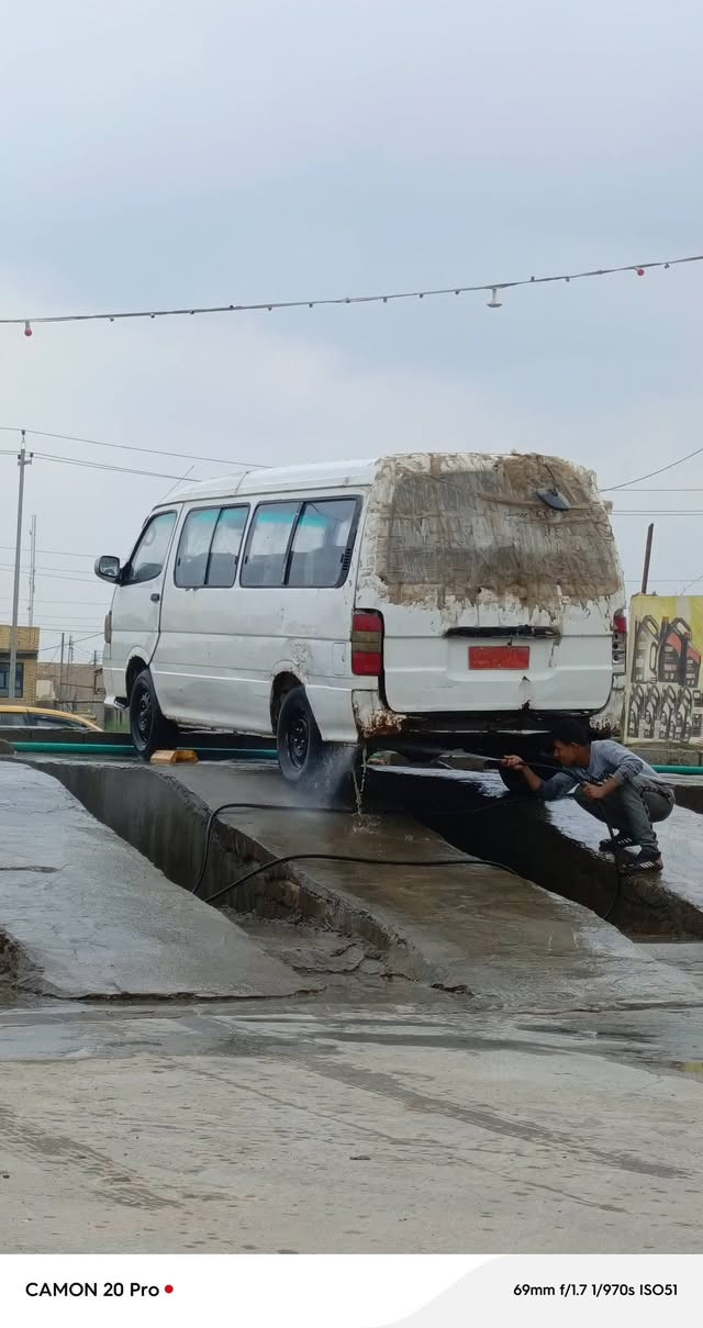 سلام عليكم فتون للبيع موديل 2009 مكينة كير اكسن حدادية مكفولة تخم تاير سيارة جاهزة  كهربايات خير من الله سعر 15وبيهة مجال مكاني ناصرية المركز ابيع بدون راعي رقم الهاتف ***********
