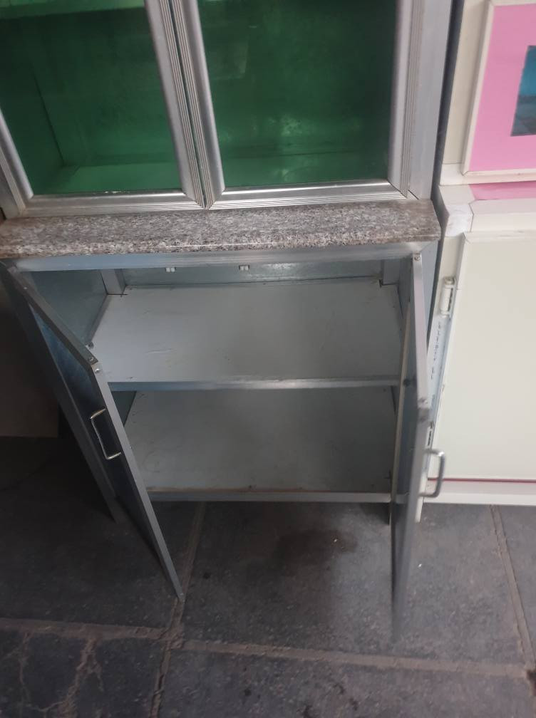 زاويه نضيفه سعرها ٧٠ وبيه مجال استفسار اكثر خاص او *********** عمارة, ميسان
