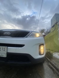 سورنتو ٢٠١٥ • ١٠٠الف • بيه حادث