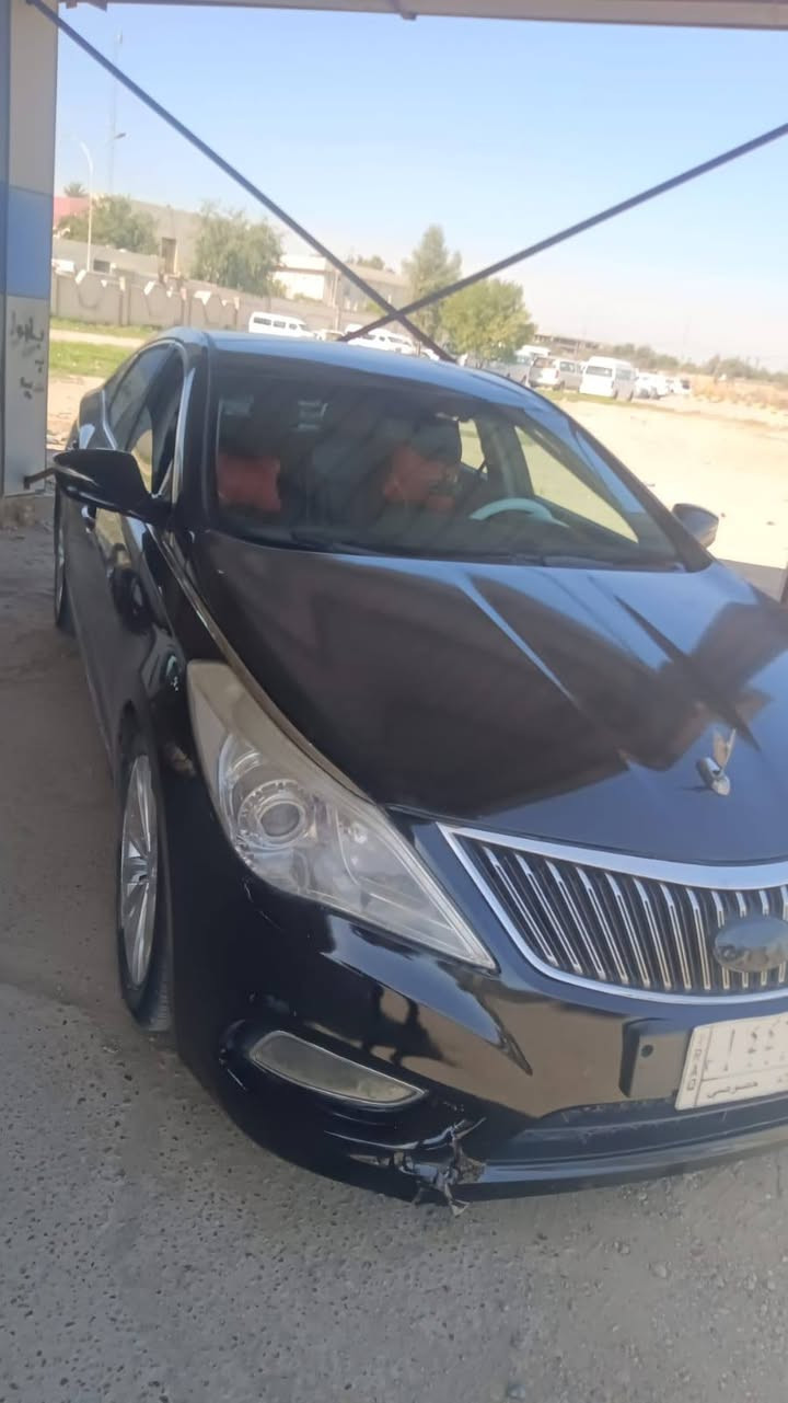 اريد مراوس مراوس مراوس
شعندك دزلي خاص 

ازيرا كرانديور أعلى فئه بل ازيرا جاهزه خليجي محرك ٤سلندر مرغوب لاتنقيص ولاتبخير مامفتوح سياره جاهزه خير من الله كير محرك تبريد حداديه تخم تاير كل امور صافيه تراي جاهز مكان بغداد سنويه مامنتهيه مراوس ***********
