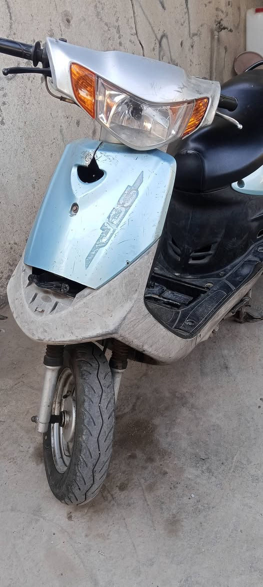 السلام عليكم
ماكس قجمه 120 للبيع فقط  سعر 350 
كلها شغاله كهربائيات نكره سلف باي وكت هندر بريكات كلها شغاله  
(محرك مجفت ) 
واتساب ***********
  مكاني مدينه الصدر
