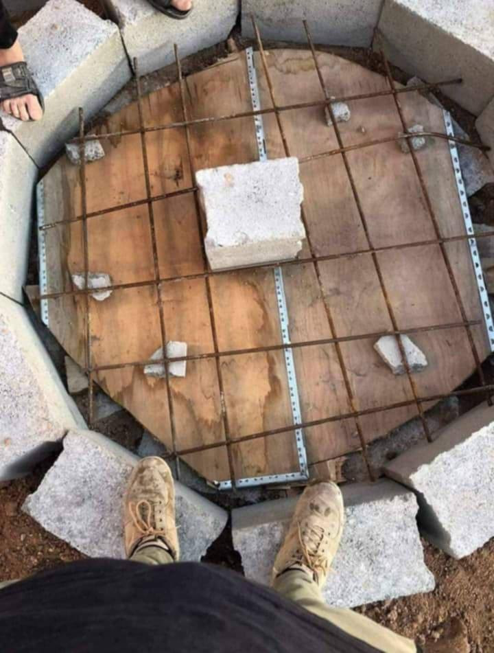 يوجد كاد حفر وبناء وصب المنهولات كما موضح في الصور
الاتصال على رقم ***********
أسعار مناسبه جدأ
