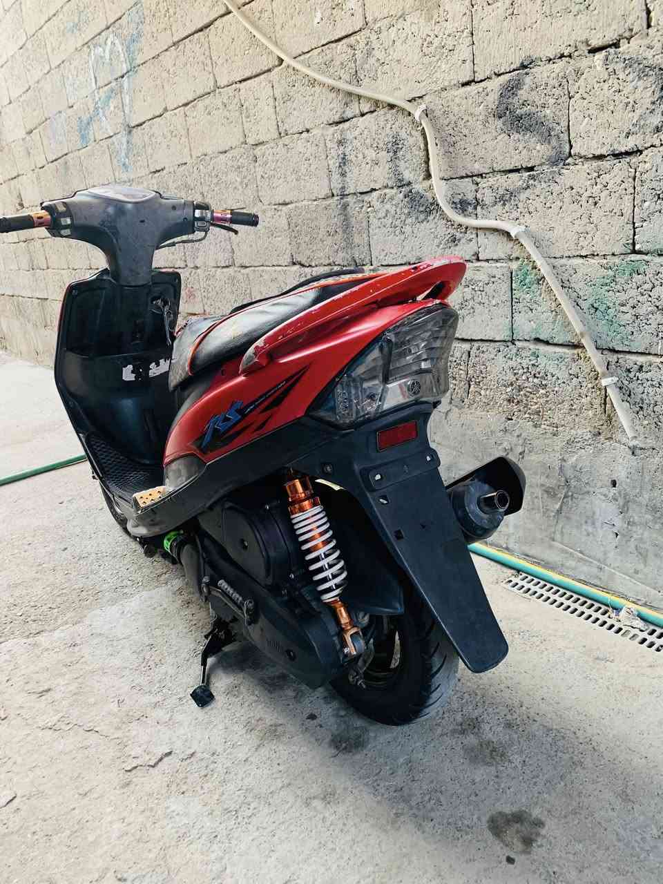 السلام عليكم ماكس عدله بلاديه مراوس بجبلي
مختمه من طول لطول ويه المكينه ختم واحد 
كلها شقاله من طول لطول بيها دبل ابو الهوه 
وشيال رياضي وقبق فلاوين نفس ألون دراجه ناعمه
سلف هندر كله شقال كهربائيات منفيسها مال رمبه موجود


**إذا كنت صاحب هذا الإعلان وتريد حذفه لأي سبب، رجاءا أرسل رسالة إلى الدعم الفني**