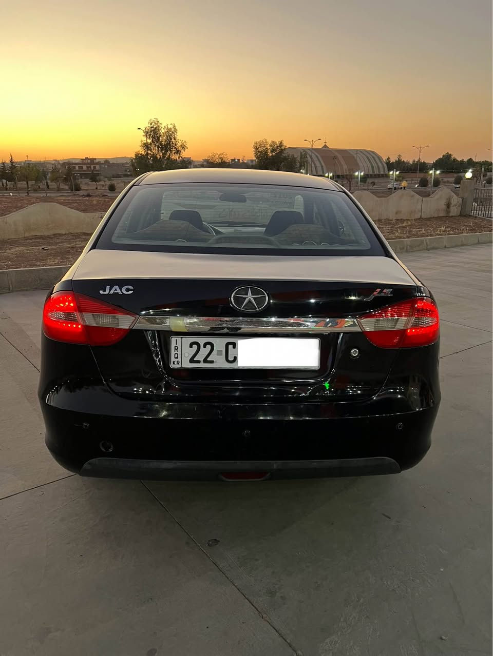 جاك حةجم گةورة سةنةوي تازة مةكينة زنجير گير عادي گير مةكينة تةبريد تةقةو رةقة بةشةرت كارةباي هةمووي بةشةرت 3 پةلةي بچوكي بوياخة بي ناو گرتن نرخ 53 گةلا و مةعامةلة 
***********
*********** شمشمل, السليمانية
