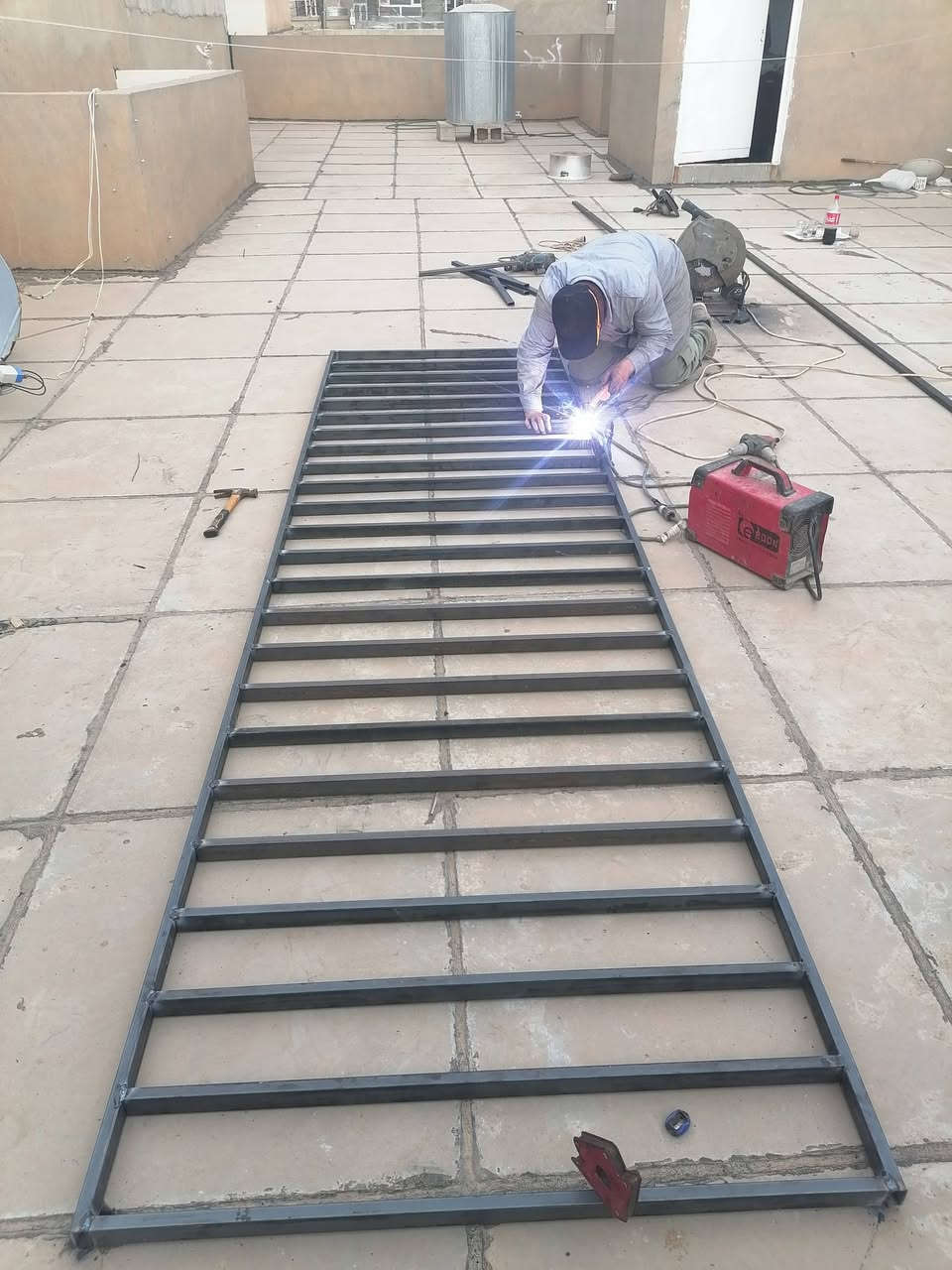 حداده متنقله في كركوك(***********) لعمل كافه أنواع الحداده بأسعار مناسبة جداً بأداره أبوسجاد ألحداد متواجد داخل كركوك بخدمتكم..؟
