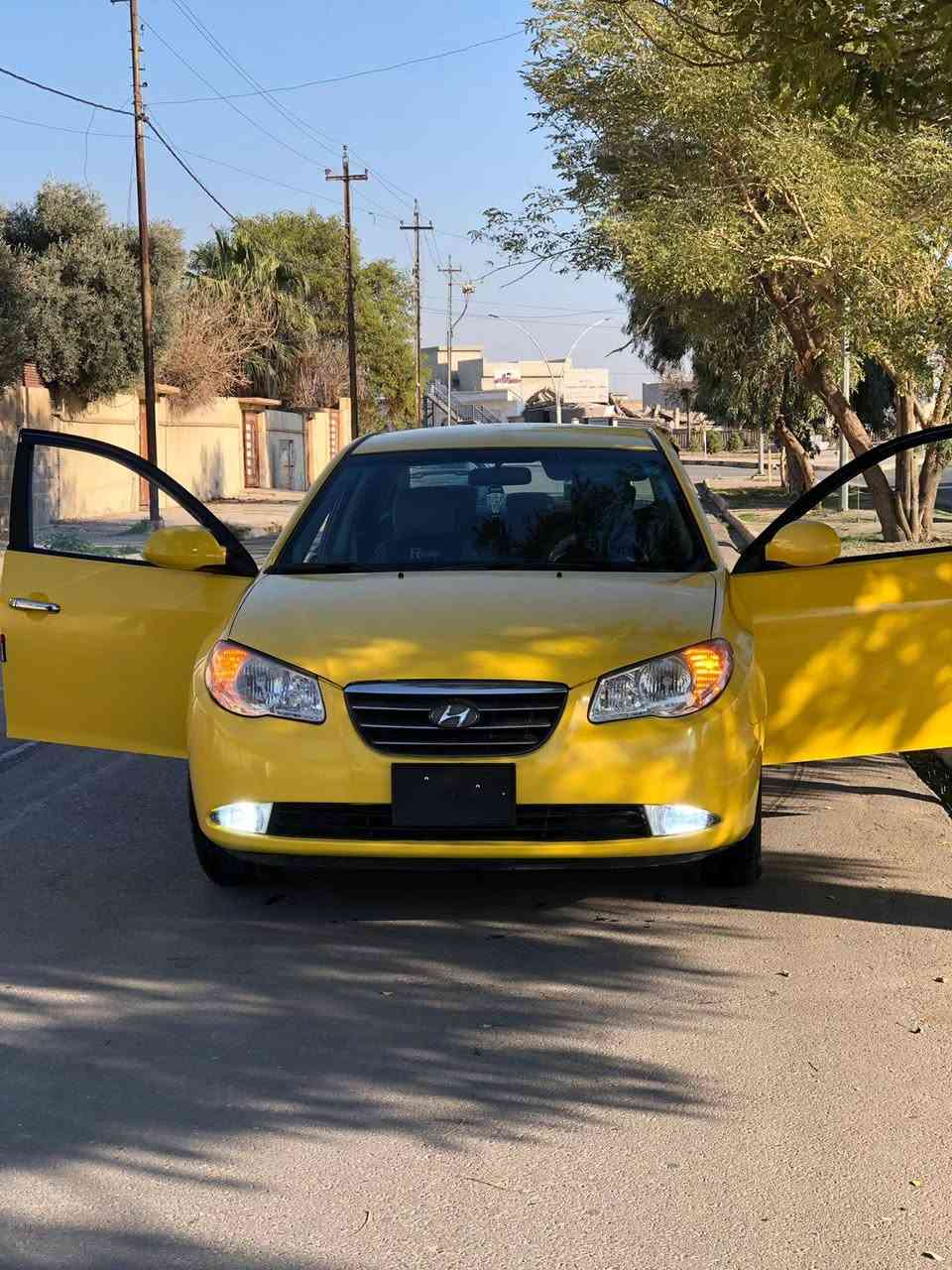 السلام عليكم 
النترا 2010 وارد امريكي
 ضررها جاملغ اليسار مصلح نفسه السياره كود واحد

 رقم نينوى دولي جديد سنويه جديده هيئه وغرامات صفر باسم صاحبها المحرك بدايه صرف حجم 20 كير محور من عادي الى تماتيك السيارة جديده ومتعوب عليها صبغ حراري

 دوشمه وارضيات جديده ربع ما تحتاج مصرف بيها خط سنجار موصل
 السعر 100 وبيها مجال شي قليل 

‏‪0774 086 9477‬‏    مكانها حي الرفاعي
