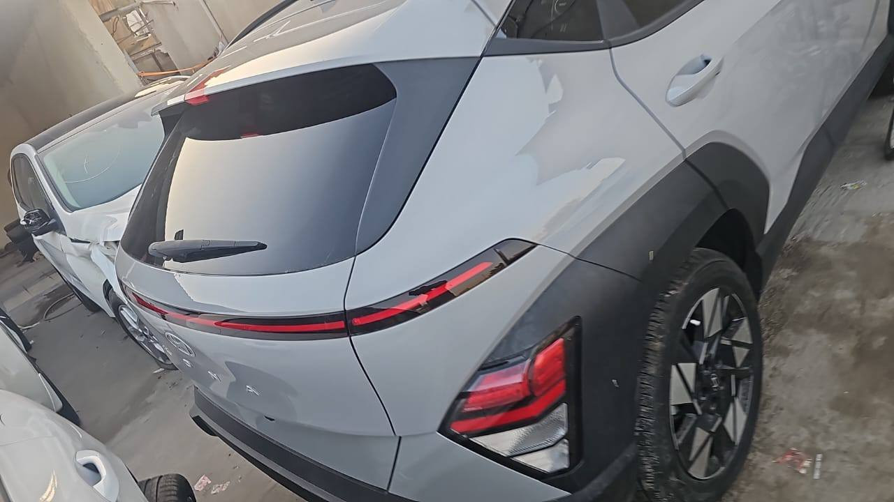 السعر : 119$ مصلح واصل ميناء
كونا موديل 2024 

٭ الحادث موضح بالصور

اتصال او واتساب :

 • احمد الطاهر    ***********
                  wa.me/9647809419963     الواتساب
 • حسن المياحي

٭ كروب واتساب نشر السيارات
https://chat.whatsapp.com/IN1scZHcbktHeTlv2qYYWL?mode=gi_t
