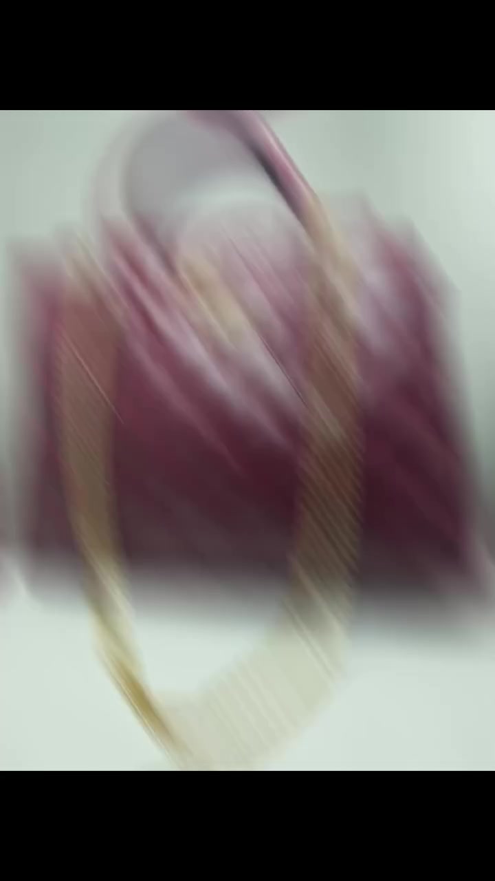 الحقائب صنعت خصيصًا لك سيدتي
‏اختيارك للحقائب المثاليّة
‏يوجد خدمة توصيل داخل بغدادب3الف والمحافظات ب5الف


**إذا كنت صاحب هذا الإعلان وتريد حذفه لأي سبب، رجاءا أرسل رسالة إلى الدعم الفني**