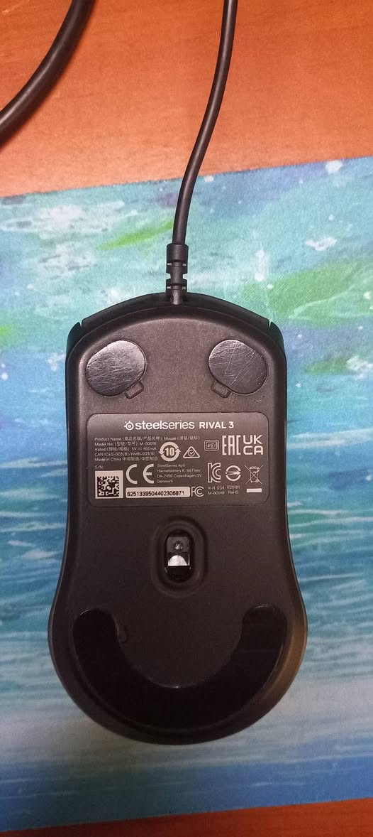 💻 للبيع لابتوب Lenovo ThinkPad T460 بحالة ممتازة
🔹 شاشة: 14.1 إنج

🔹 المعالج: Intel Core i5 Gen 6

🔹️نظام التشغيل: Windows 10 Pro

🔹 الرام: 8GB

🔹 الخزن: SSD 238GB (سريع بالإقلاع والتشغيل)

🔹 كرت الشاشة: Intel HD Graphics (مدمج)

🔹 الكيبورد: عربي + إنجليزي مضيء

🔹 البطارية: تدوم ساعتين بدون شحن ض

🔹 الشاحن: أصلي من Lenovo موجود

🧩 الجهاز ممتاز للدراسة، الأونلاين، الأوفيس، التصفح، والبرامج الخفيفة

🚀 سريع بسبب الـ SSD

🧼 نظيف وشغال بدون مشاكل

💰 السعر: 200 وبي مجال بسيط 

📍 المكان: بغداد حي الجهاد

📩 للتواصل خاص ***********

بالاضافه الى ماوس SteelSeries RIVAL 3 المعروف لا يعرف RGB سلكي سعره 35 بي مجال

والكيبورد KRUX ميكانيكي غير حقيقي سعره 10
