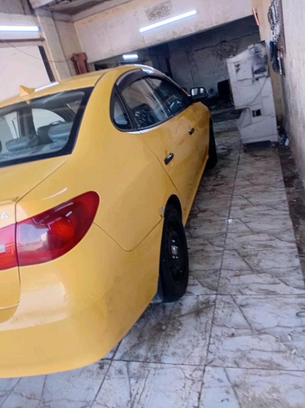 النتراموديل ٢٠١٠مكينه٢٠٠٠رقم لانبار الدولي مصطره مكينه كير حداديه تبريد كله جديد تايرات ويل جديد تبديل قطعتين السعر ٨٦وبيه مجال