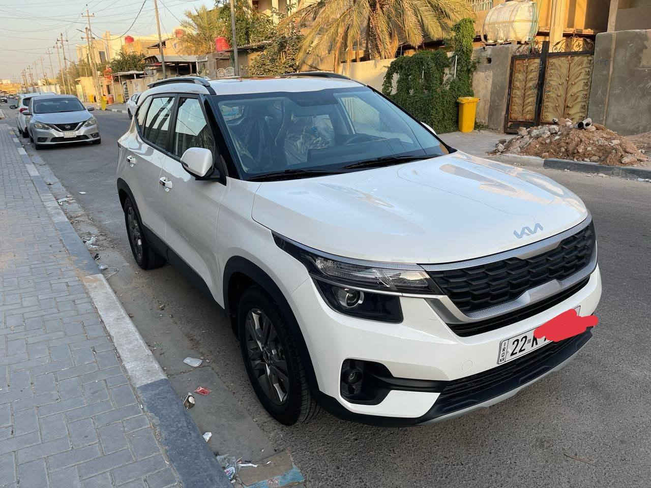 السلام عليكم
كيا سيليتوس موديل 2023 رقم اربيل

مكينة 1600 دوش الأصلي مو 1500

گير AT

بصمة تشغيل

بصمة أبواب

فتحة

تشغيل عن بعد

شاشة

حساسات خلفيه

كاميرا خلفية

ماشية 36 الف كيلو
السيارة بالبصرة

واتساب ***********
