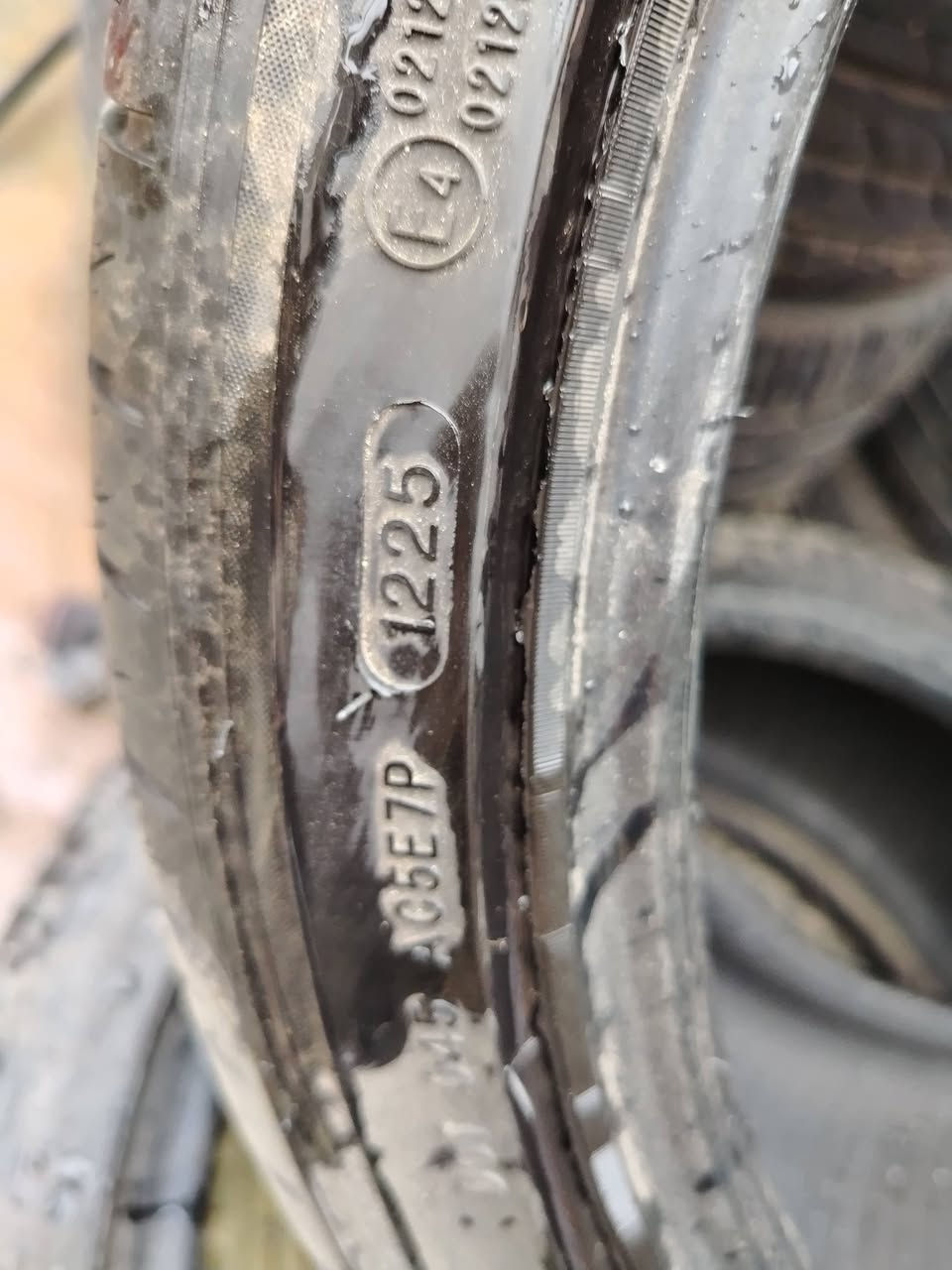 السلام عليكم
تك تاير حجم 225/40/18 تايلندي مستعمل اسبوع بعدة زيرو ليفيدة بخدمتكم


**إذا كنت صاحب هذا الإعلان وتريد حذفه لأي سبب، رجاءا أرسل رسالة إلى الدعم الفني**