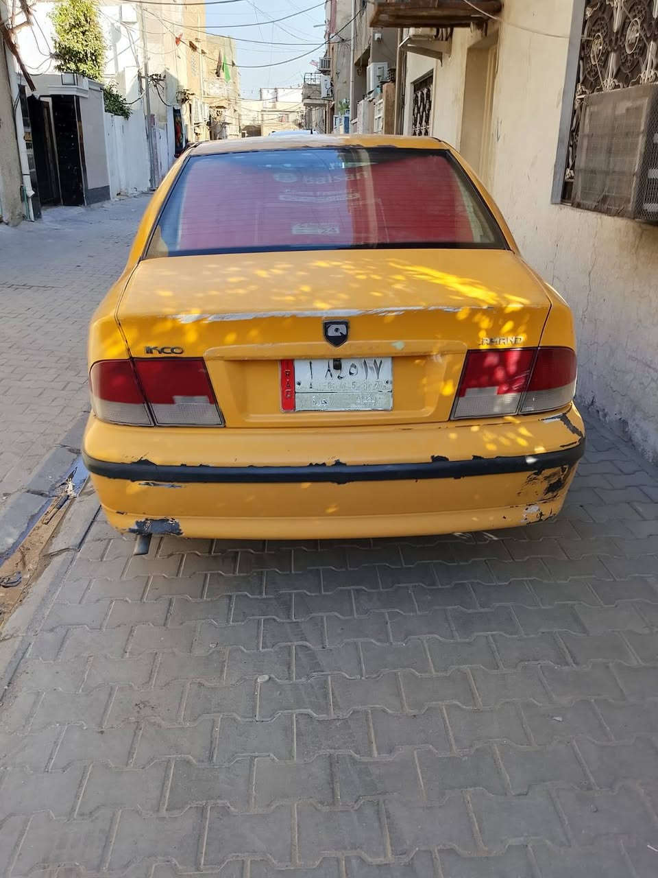 سياره سمند موديل 11مصفره هيئه وغرامات رقم بغداد كير مكينه مكفولات تبريد ويه السويج كهربائيات كل شغاله تخم تاير والكشر غير مكفول شرط عقد مروري داخل مدوشم شاشه السعر 32وبيهه مجال رقم الهاتف *********** عنواني بغداد الرئاسه
