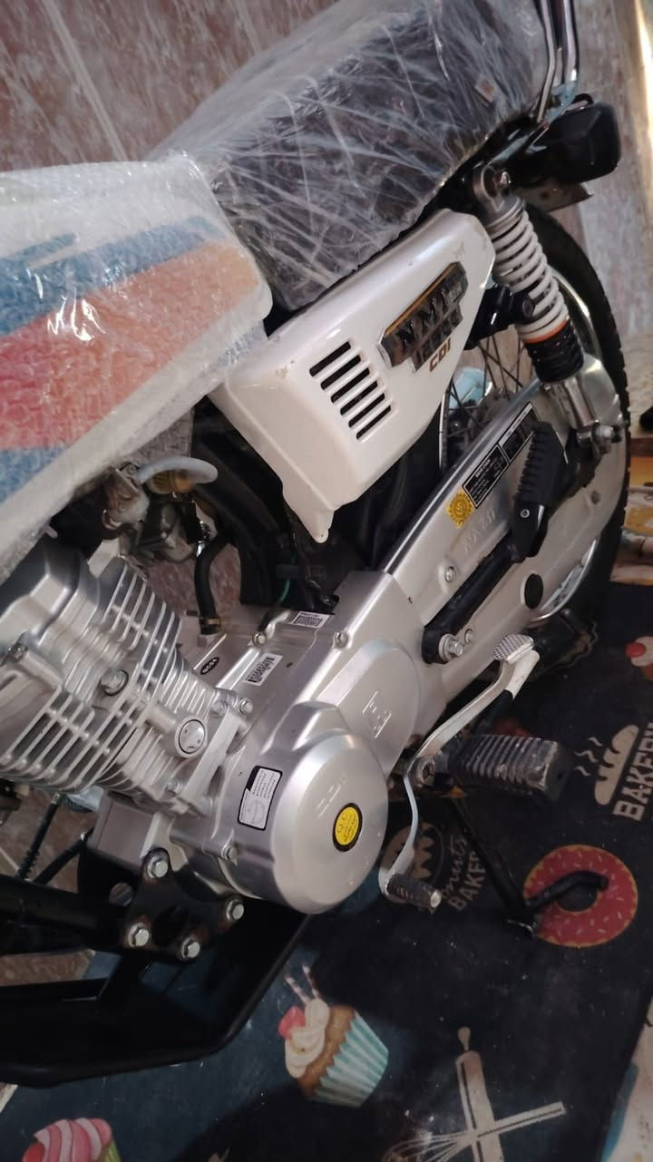 سلام عليكم نامه شلامجه مديل 23 أخر وجبه وكيل نوفل اوراق اصولي مانقصه شي شراي يجي خاص مكاني سماوه
 سعر مليون و١٥٠ وبيه مجال
***********
