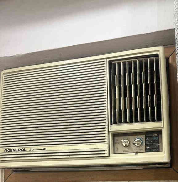 السلام عليكم
اغراض بيت للبيع 
المكان بغداد / شارع فلسطين
...
١- سبلت جنيرال ٢ طن
٢- سبلت هيتاشي ١ طن
٣- سبلت گري ١ طن
٤- سبلت LG ٣ طن كنتوري انفيرتر عدد ٢
٥- مجمدة هايسنس ٧ قدم 
٦- مكيف جنيرال ٢ طن عدد ٢
٧- ساحبة مطبخ
٨-سخان غاز جداري
٩-ميز تلفزيون مع رفوف 
١٠- مراية عامودية 
تواصل خاص او على رقم الهاتف / ***********
