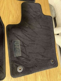 ارضيات جديده مامستخدمه من موديل 17 لحد موديل 20 المكان بغداد الكرخ 079...