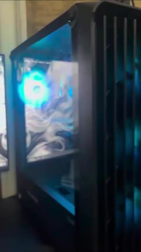 السلام عليكم تجميعه كامله للبيع
مواصفات تجميعة 

الكرت الشاشه 3050 6g Gigabytes 
المعالج razen 5 4500 6 core
البورد ASUS Prime B450M-K
الرامات 16g 3600MT/s MASS COOL RGB
المساحة m.2 واحد تيرا 
المساحة HDD واحد تيرا
المساحة HDD 500 غيغا 
المجموع المساحة 2 تيرا ونص 
البور سبلاي 550w MASS
الكيس Systemtreff ST-501

شاشة TCL 24G54
تردد 100hz
نوع الشاشة mini-led
جودة الشاشه 1080p
حجم الشاشه 24

يو بي اس 1KV اونلاين 
شوكة Getx

السعر التجميعه كامل ٩٥٠ الف 
ويه يو بي اس والشاشه والكيس

رقم التواصل واتساب
***********
