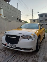 كرايسلر 300 • ٢٠١٨ • رقم ذي قار