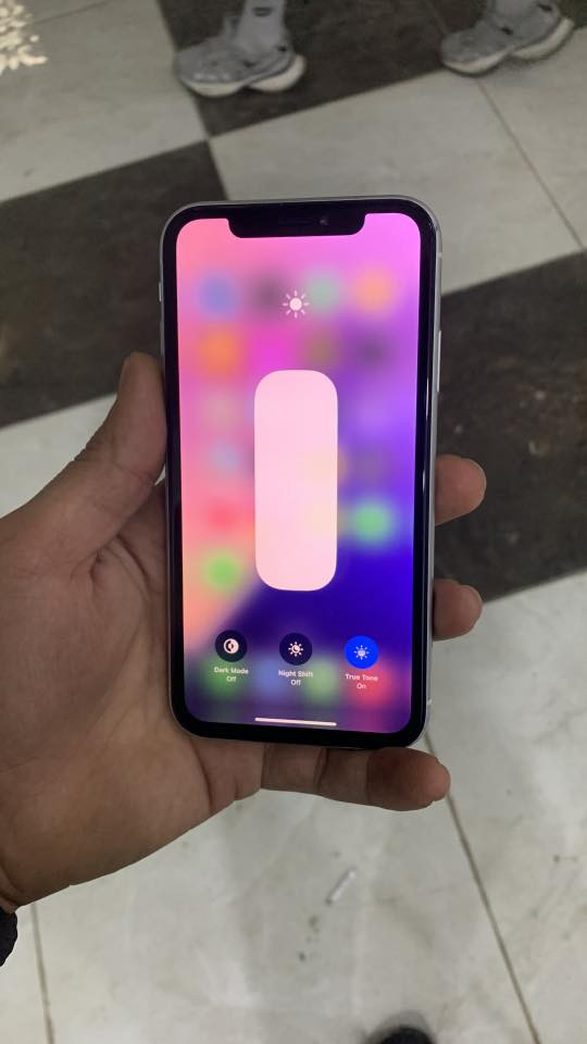 ايفون xr مبدل بطاريه وفيس ايدي واكف الباقي كله شغال
ذاكره 64 الجهاز نضيف وخير من الله للبيع ب115 قفل
مكاني بغداد البياع 
 واتساب فقط ***********
