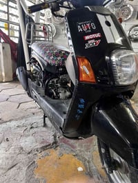 بوليس كابريتر مجفته قبل اسبوعين ابيعلك زوج تايرات بايعها جوه السوك مال...