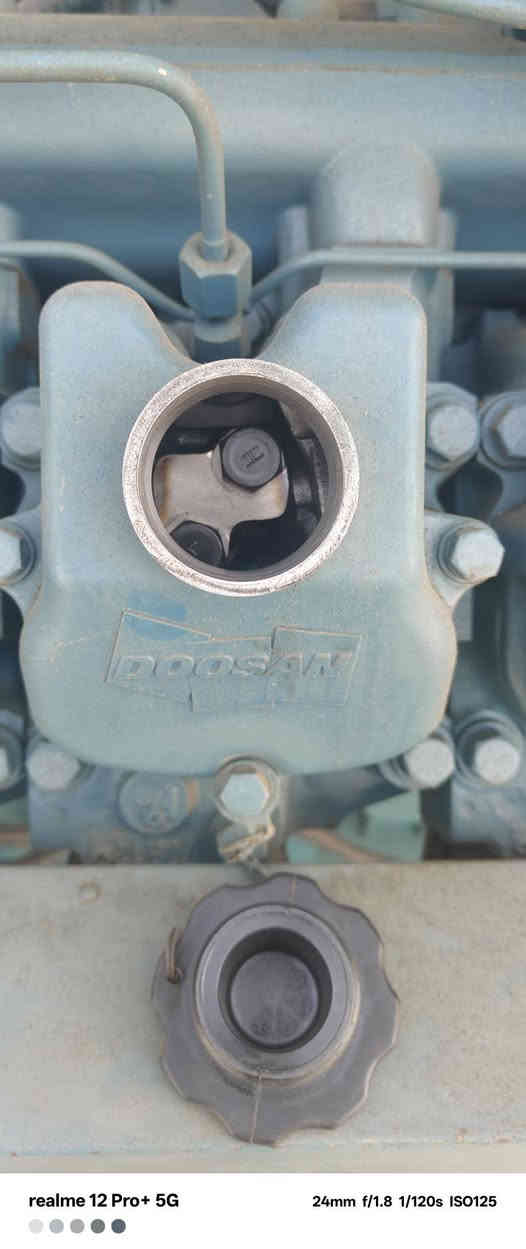 دايو دوزان كوري اصلي 

12 اسلندر حجم كبير 

راديتر + انتر كلر كبير 

                    750 

                   كيفي

دخول جديد غير مستعمل في العراق 

توجد لدينا انواع المولدات بمختلف الاحجام 

العنوان بابل شوملي 

*********** واتساب

*********** واتساب
