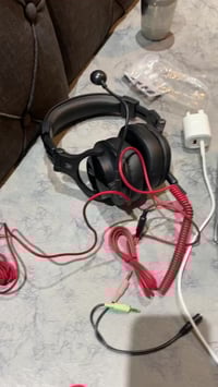 اخوان هيدفون احترافي كلش راقي غير مستخدم سعره ٦٠ ألف وبي مجال للشراي ر...